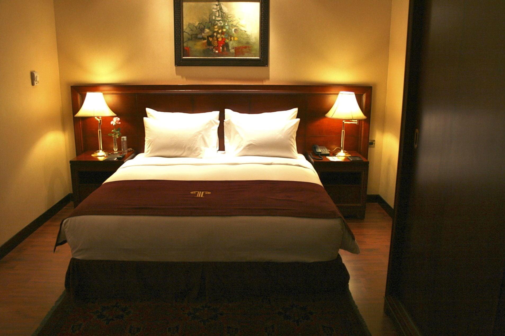 Trianon Royal Hotel Abu Dhabi Ngoại thất bức ảnh