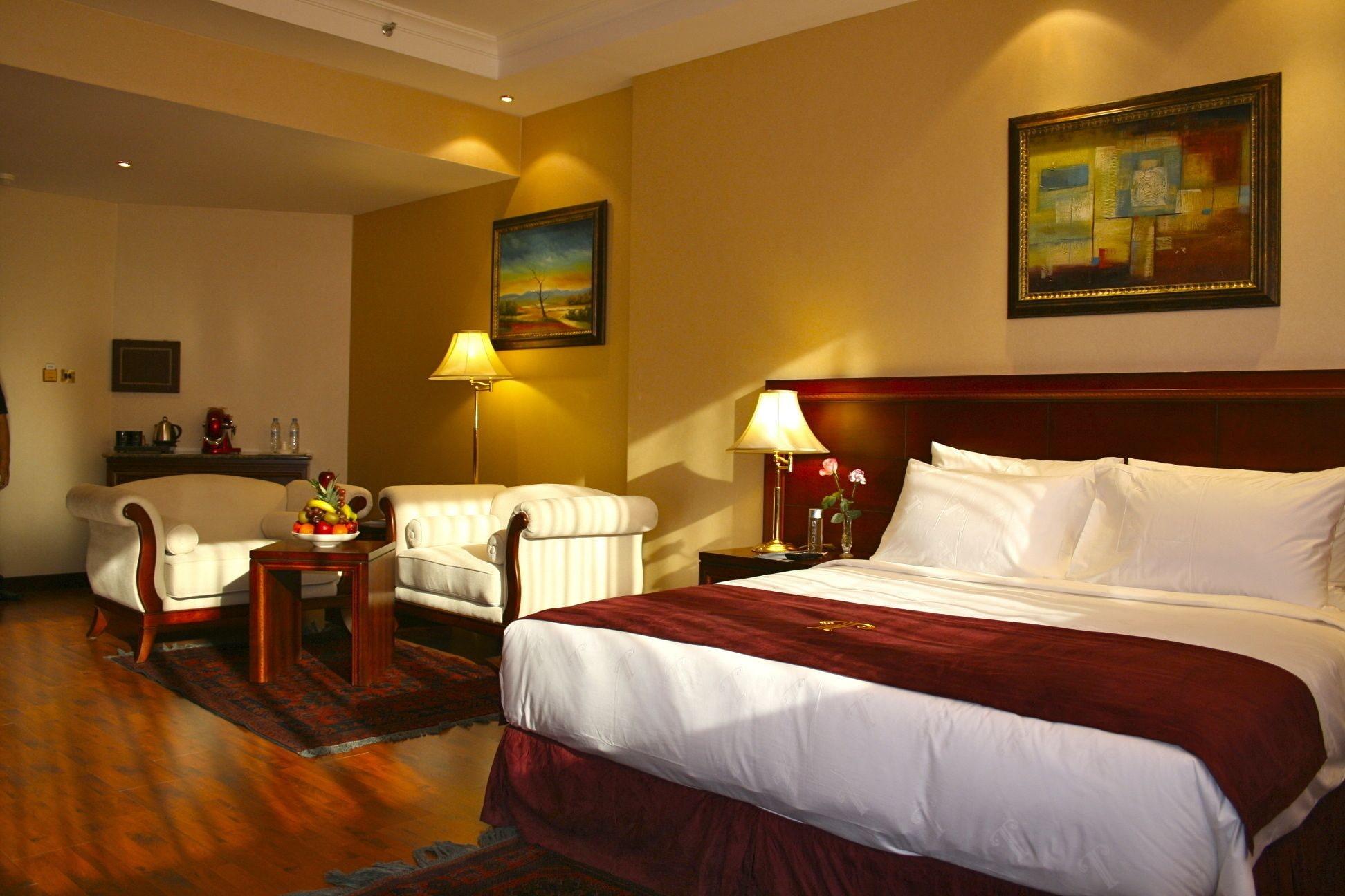 Trianon Royal Hotel Abu Dhabi Ngoại thất bức ảnh